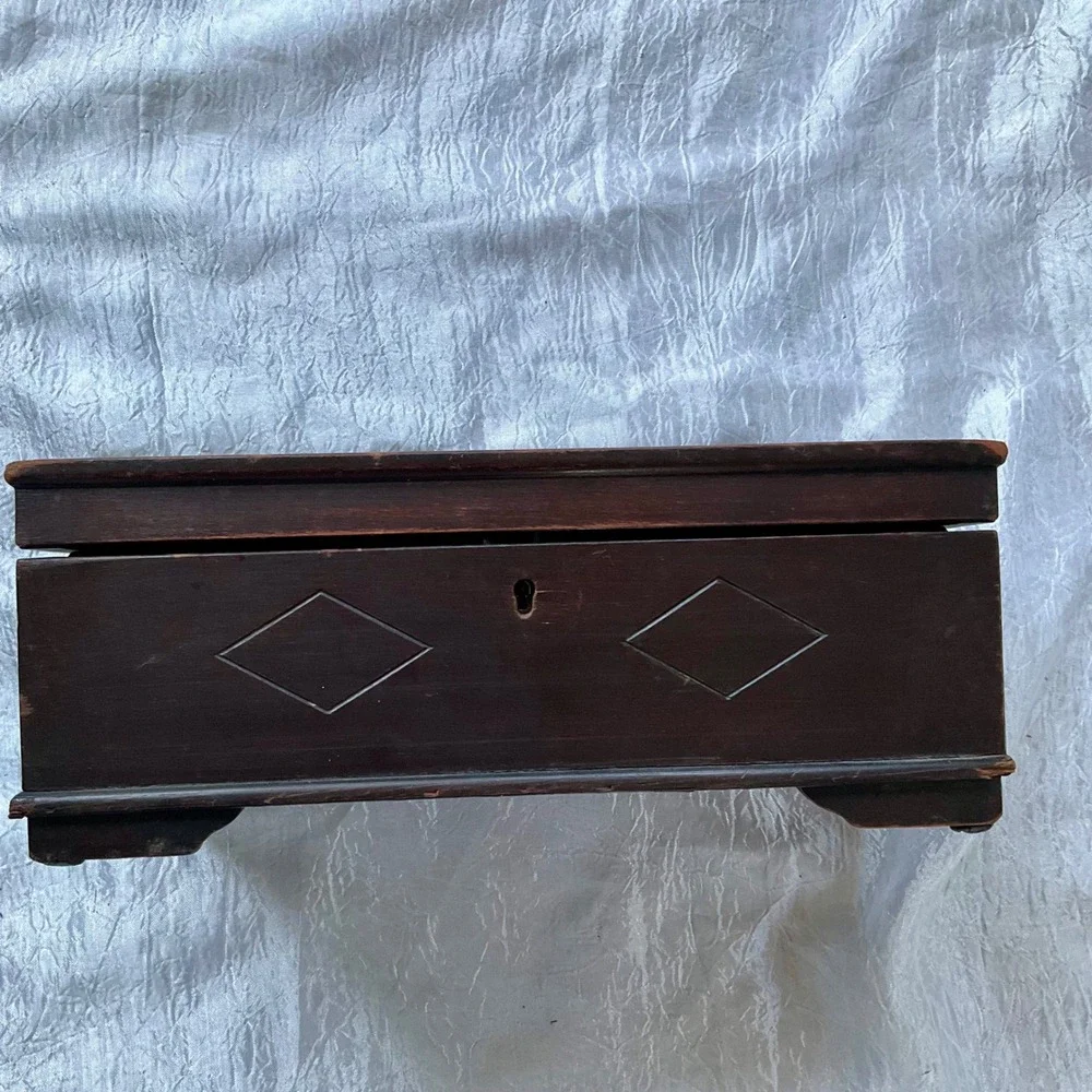 Antique 19thC Folk Art Wooden Box Carved Diamond Damask Silk Lined Jewelry Chest